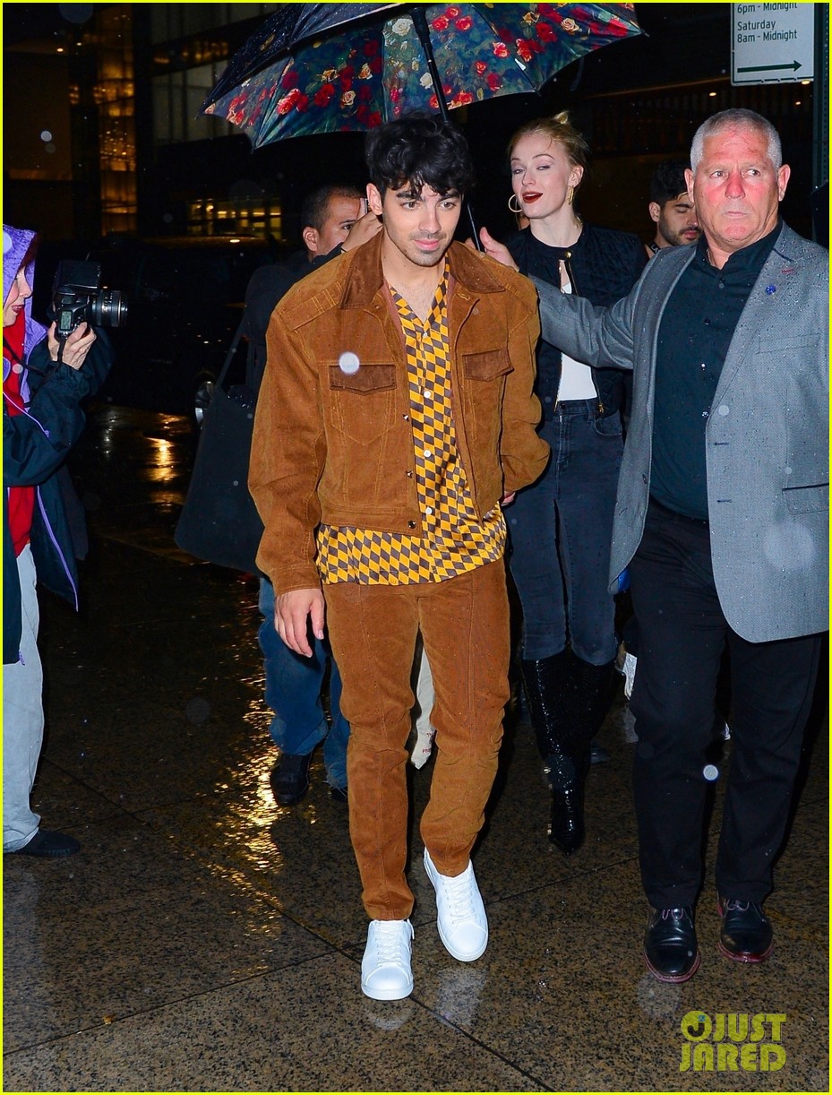 joe nick jonas wear coordinating outfits to snl after party 12