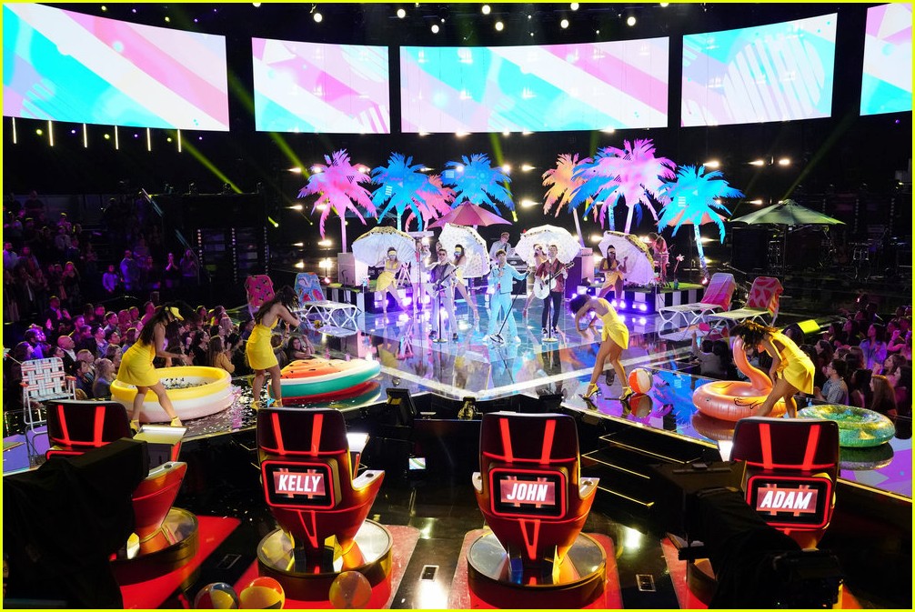 the voice jonas brothers finale performance 06