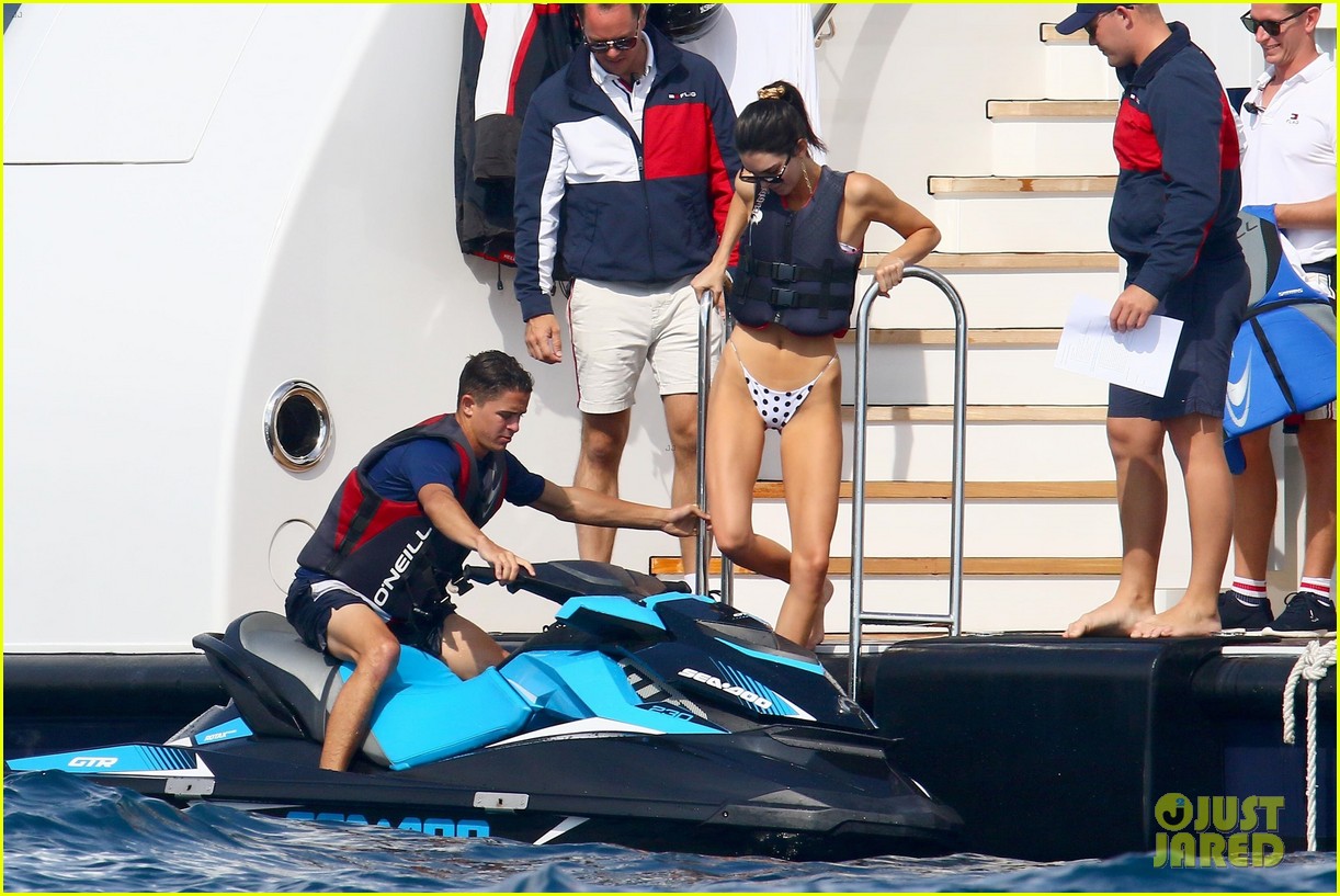 kendall jenner in a bikini yacht in france 21