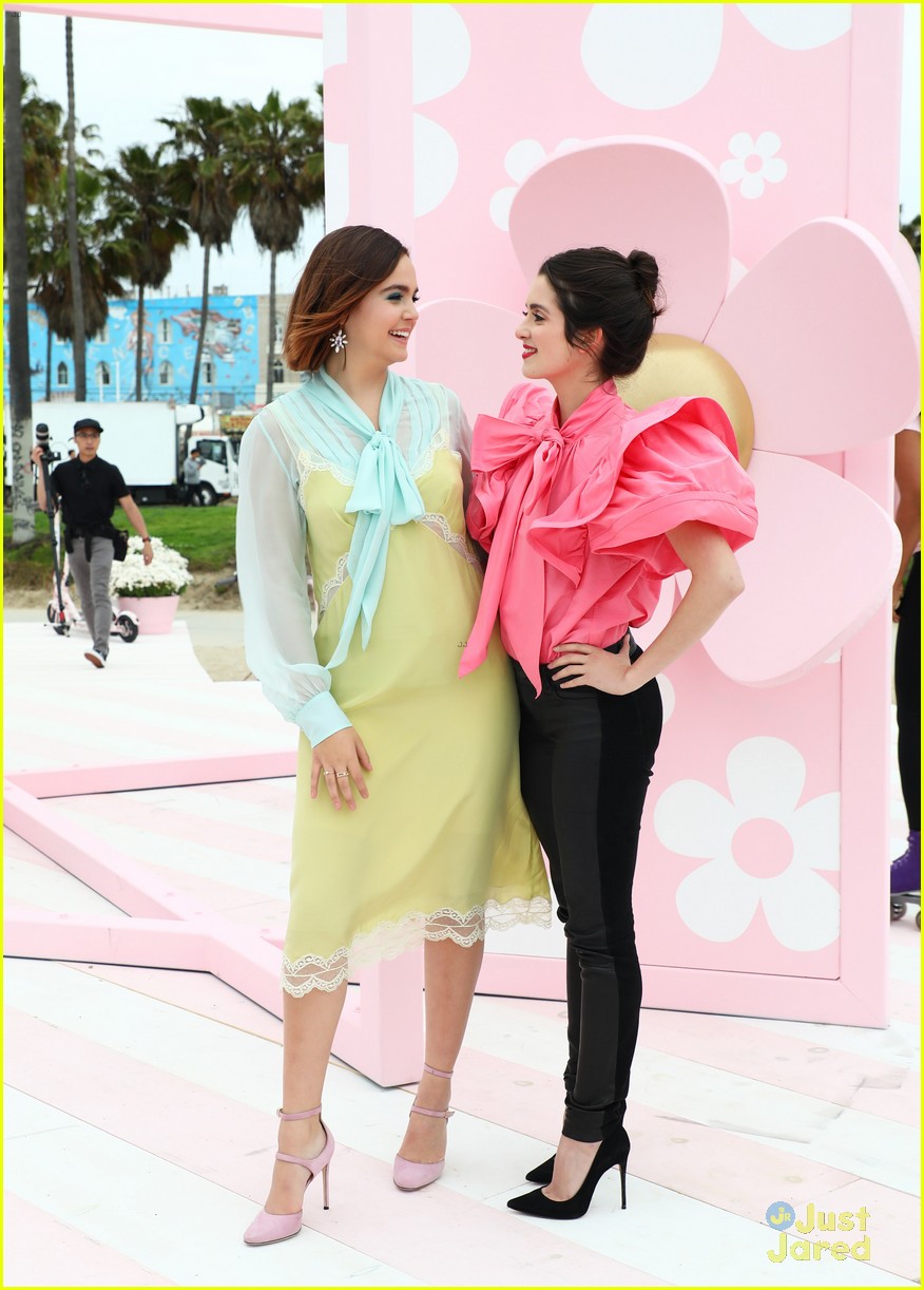 peyton laura bailee marc jacobs daisy pop up event 25