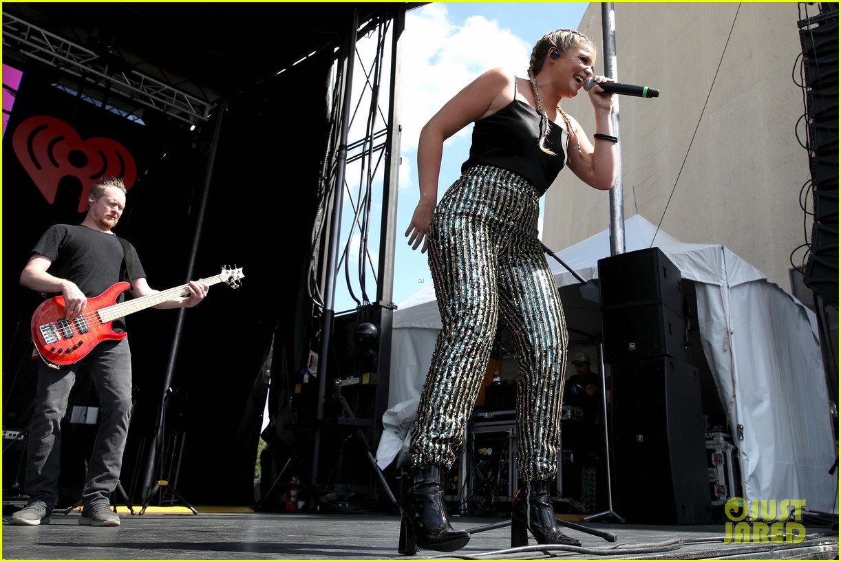 lauren alaina takes the stage at iheartcountry music festival 13