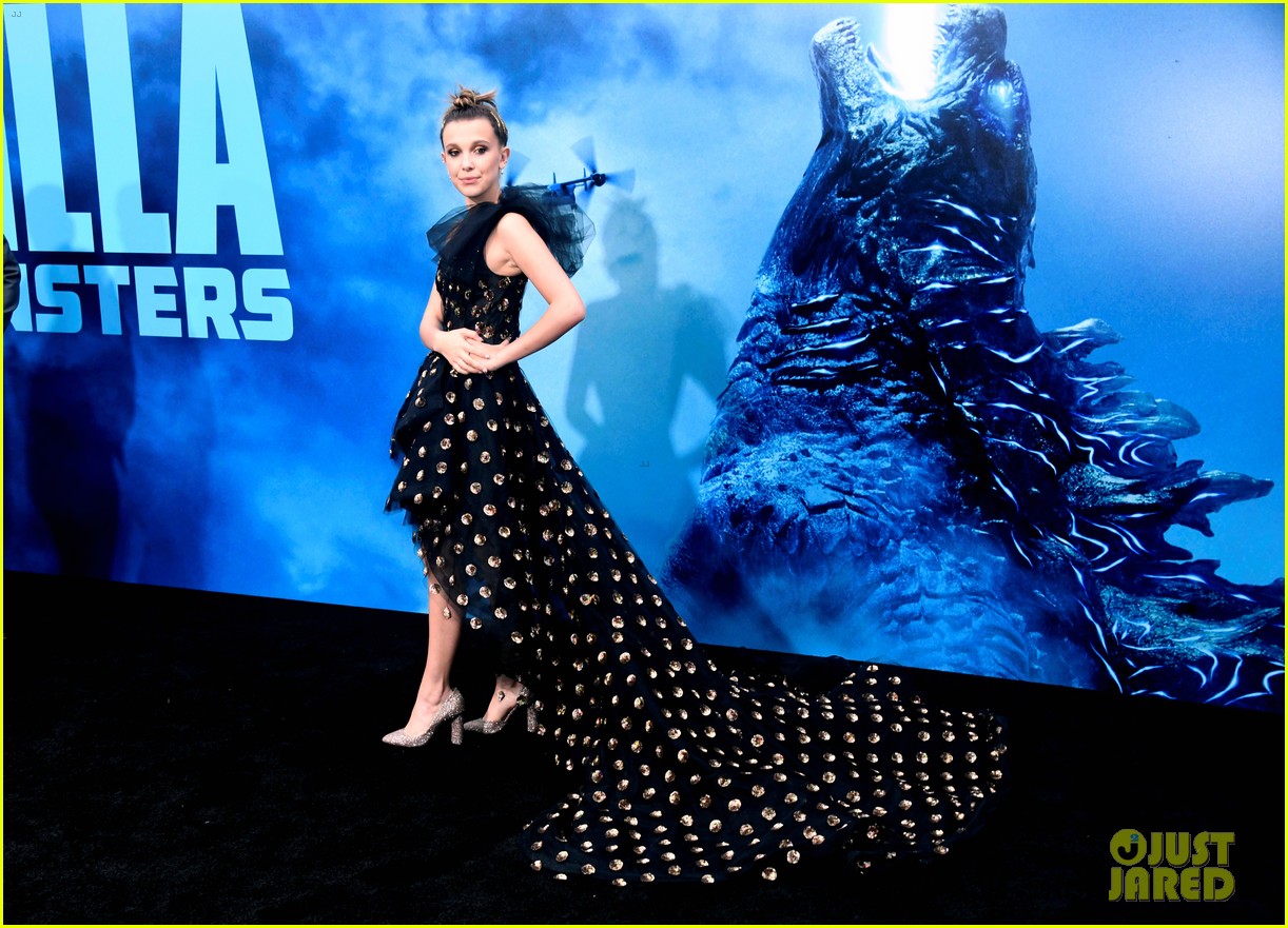 millie bobby brown goes glam for godzilla premiere 01