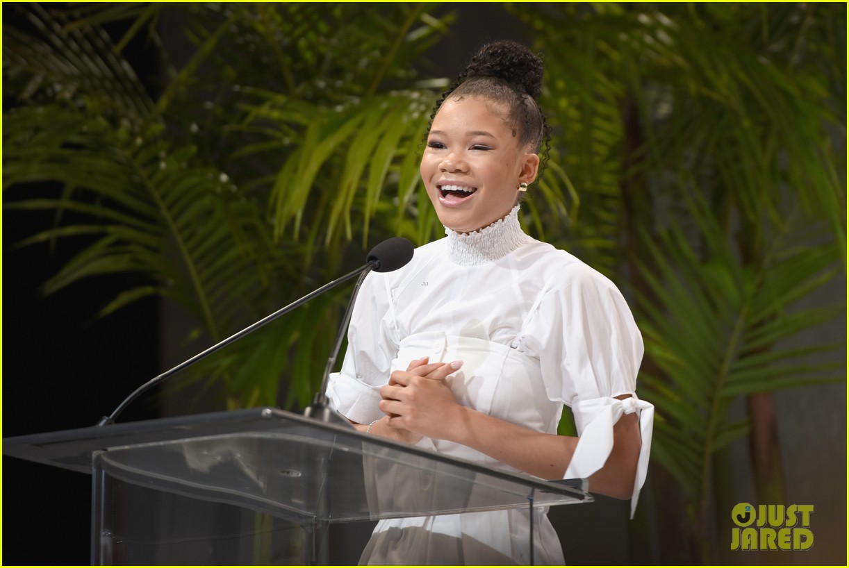 storm reid accepts women of excellence award ladylike foundation luncheon 06