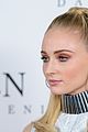 sophie turner auditory thing xmen fan photocall 18