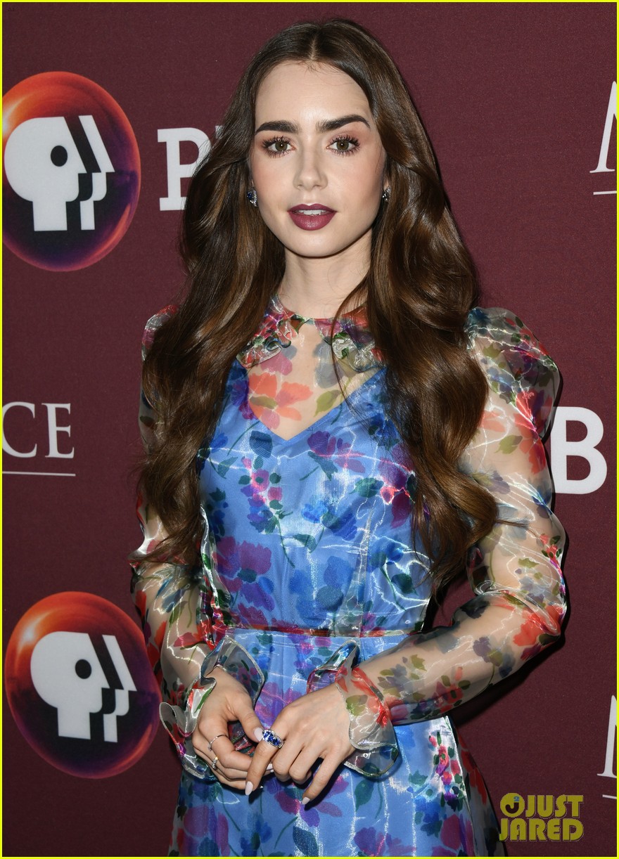 lily collins les mis photo call 13