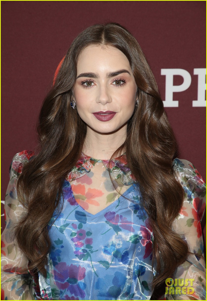 lily collins les mis photo call 32