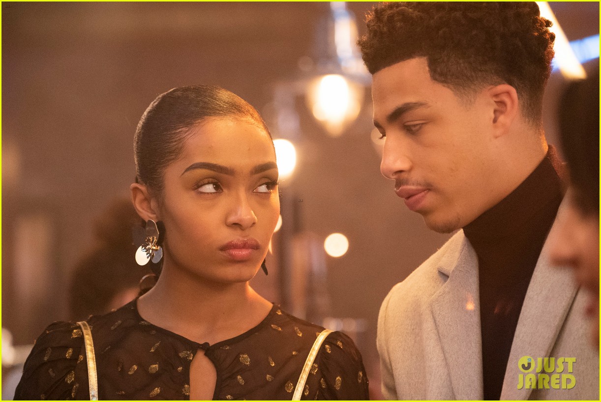 zoey brings brother junior as wingman during friend drama on grownish 09