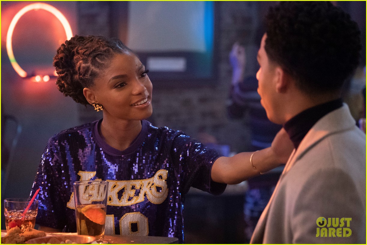 zoey brings brother junior as wingman during friend drama on grownish 10