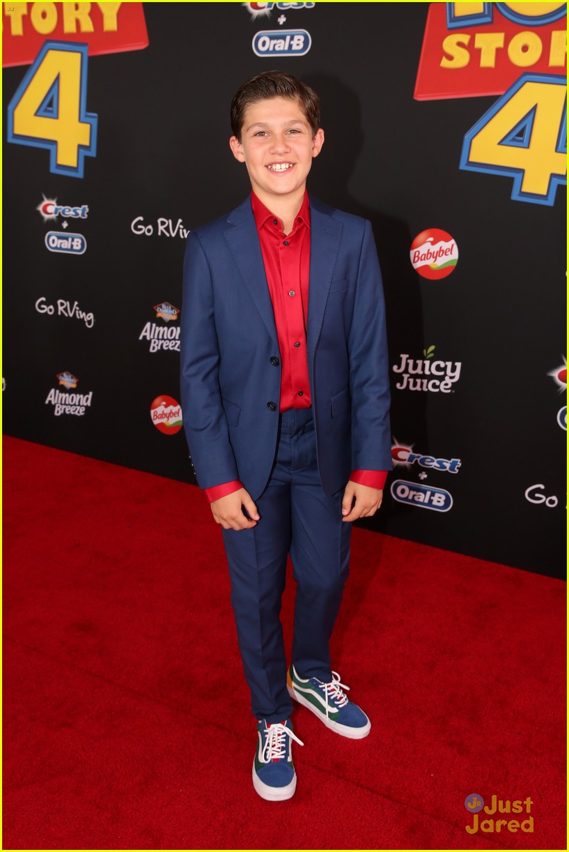 jd mccrary christin simon toy story themed looks premiere 13