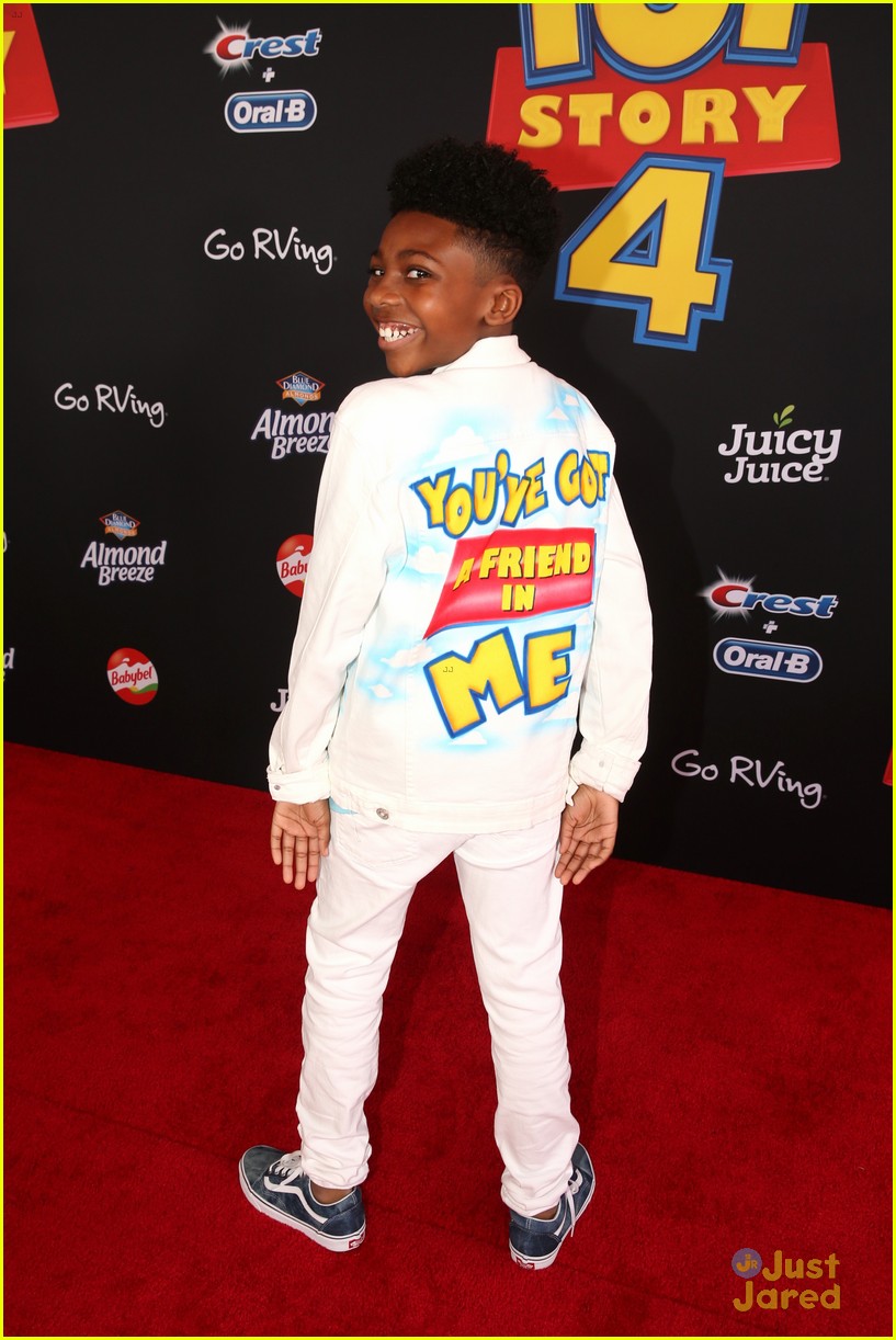 jd mccrary christin simon toy story themed looks premiere 15