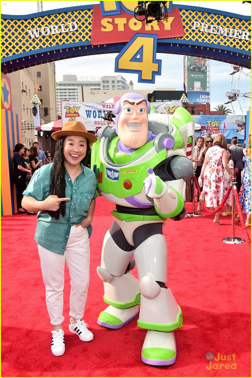 jd mccrary christin simon toy story themed looks premiere 18