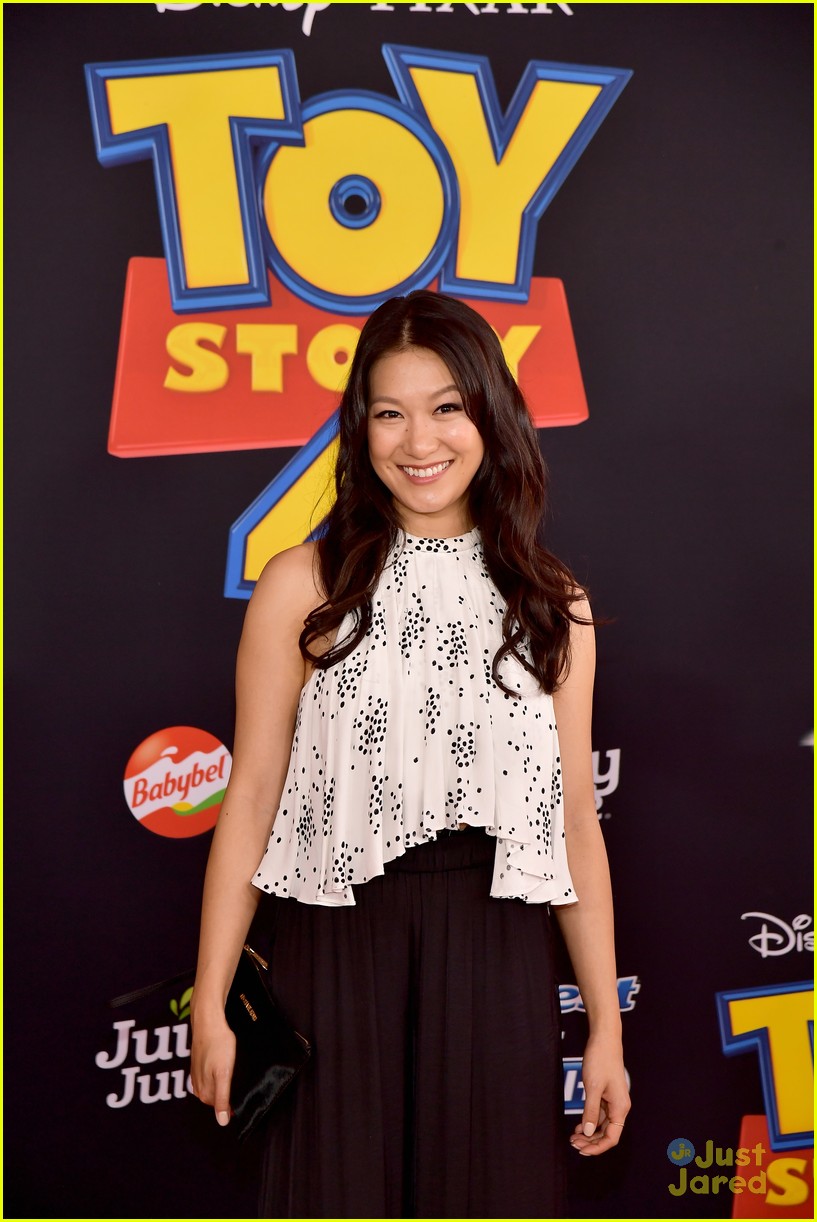 jd mccrary christin simon toy story themed looks premiere 22