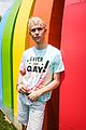tommy dorfman hangs with kaia gerber after kicking off pride month 13
