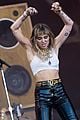 miley cyrus brings out dad billy ray lil nas x for old town road 18