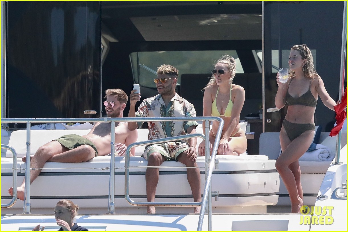 perrie edwards alex oxlade chamerlain party boat friends 67