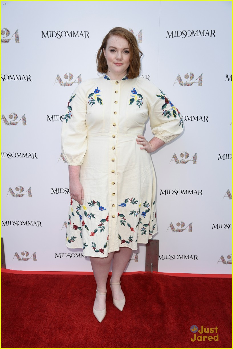 shannon purser midsommer fostering dogs 08