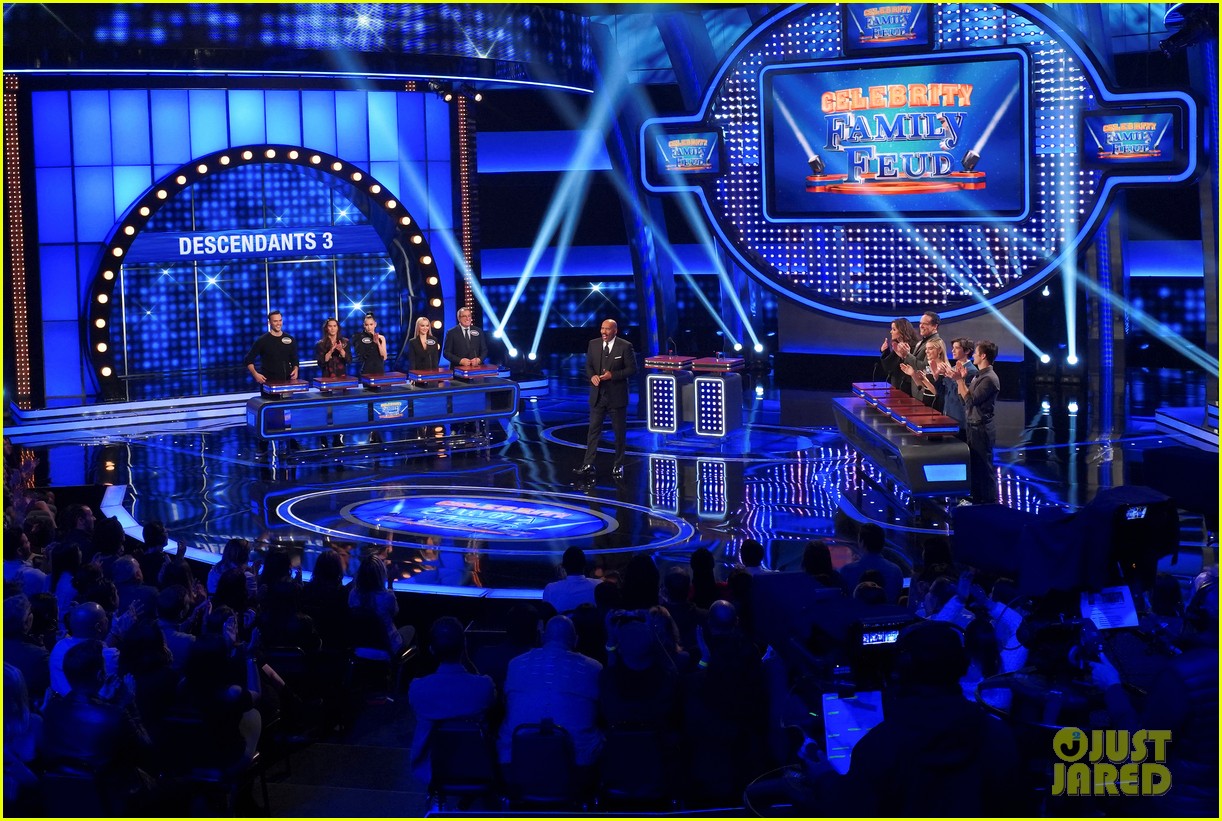 descendant cast takes on american housewife cast family feud 12