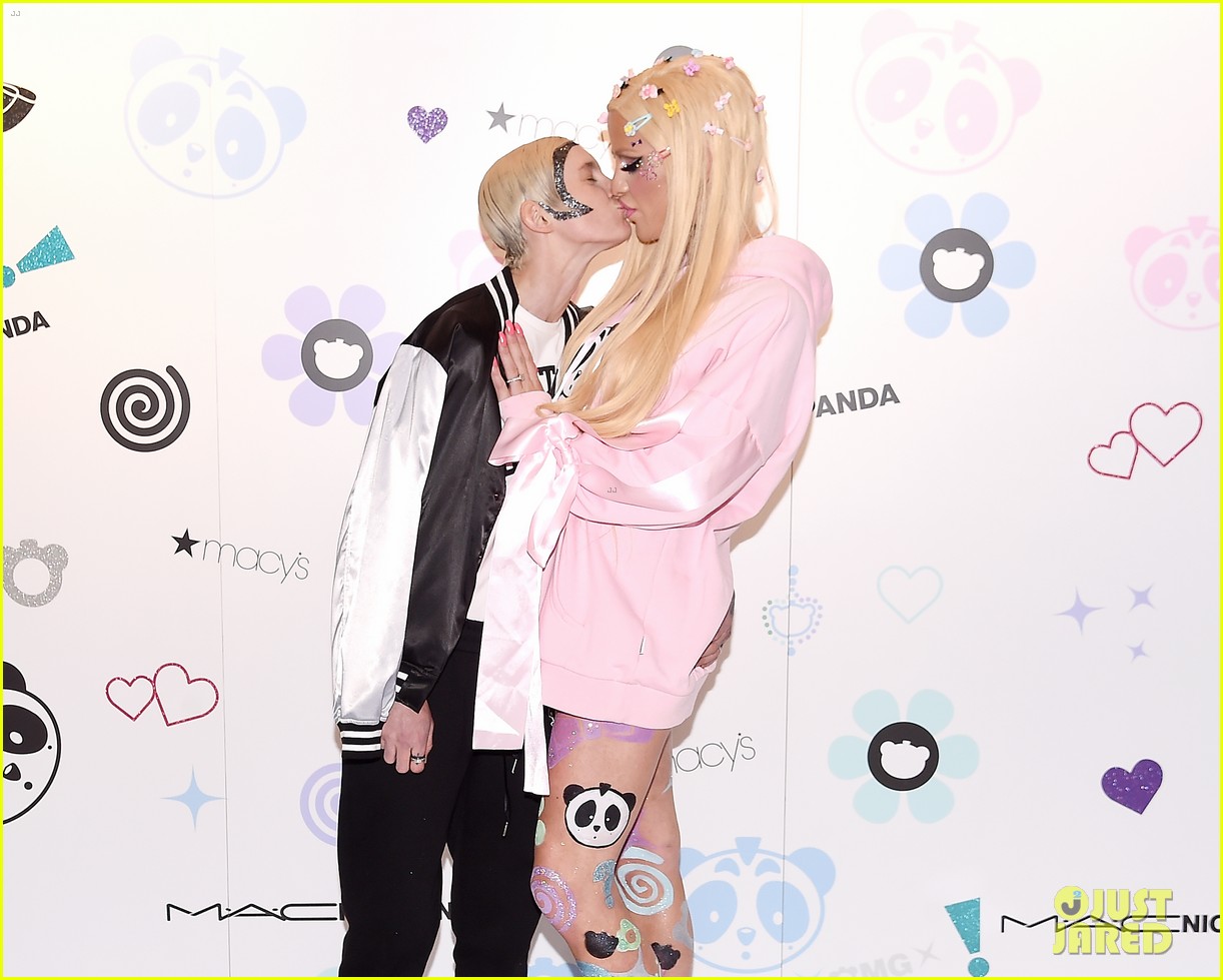 gigi gorgeous married to nats getty 07