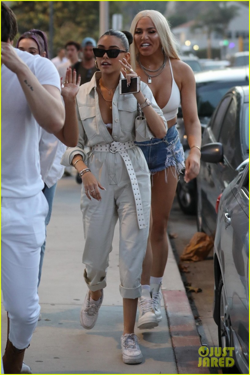 shawn mendes hadid sisters madison beer more 4th party 06
