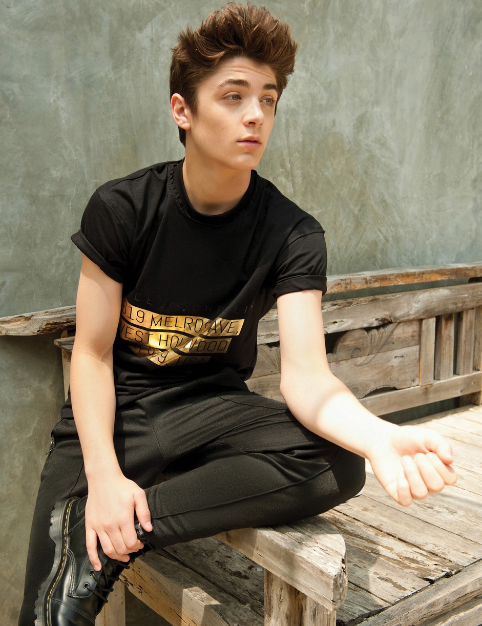 asher angel in love mag feature 08