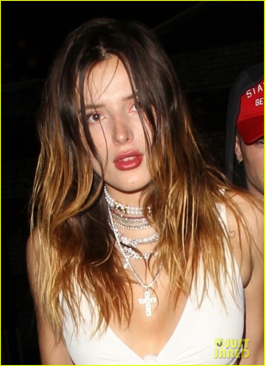 bella thorne benjamin mascolo step out after her directorial debut announcement 02