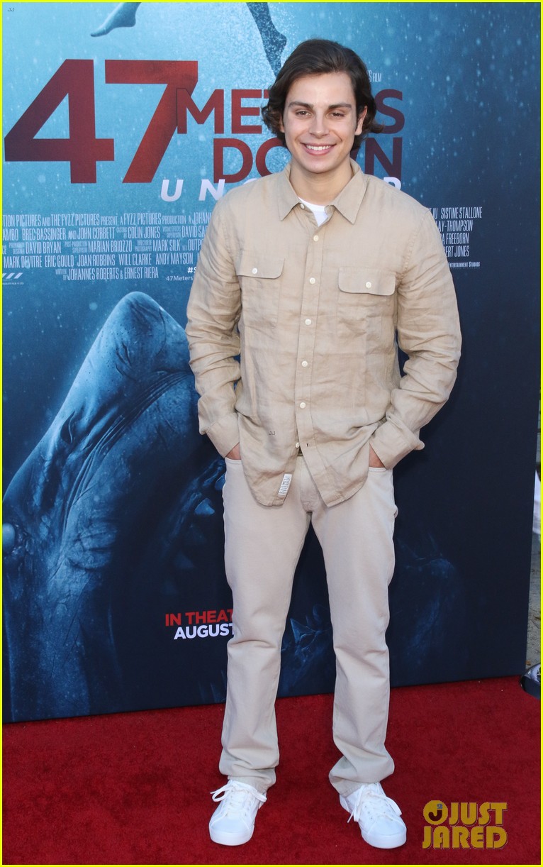 brec bassinger dylan summerall couple up at 47 meters down uncaged premiere 03