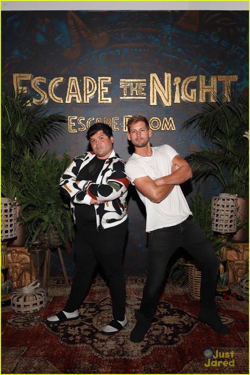 joey graceffa escape night event pics 31