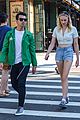 jonas brothers day off sophie turner joins for lunch 10