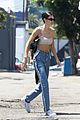 kendall jenner flaunts toned midriff for lunch with friends 01