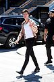 shawn mendes heads to next concert after a morning jog 03