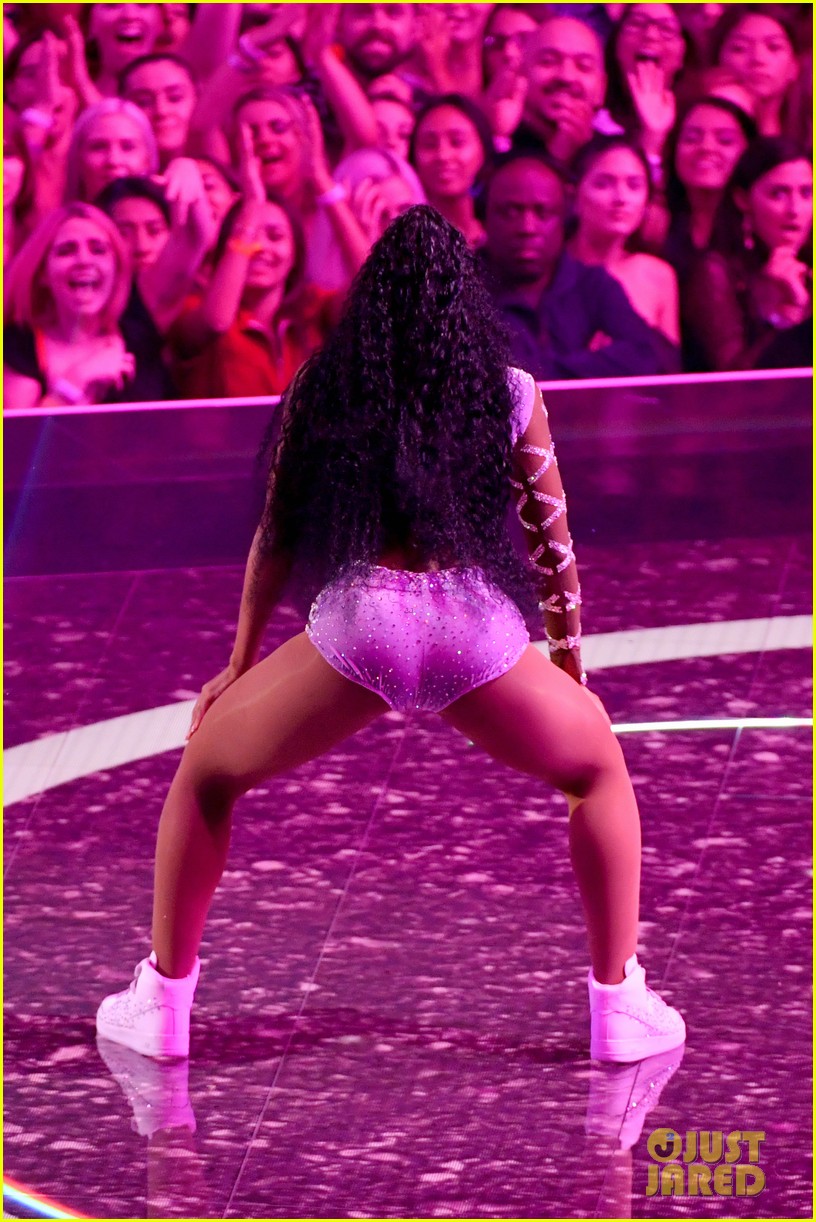 normani wows the crowd dance moves motivation mtv vmas 04