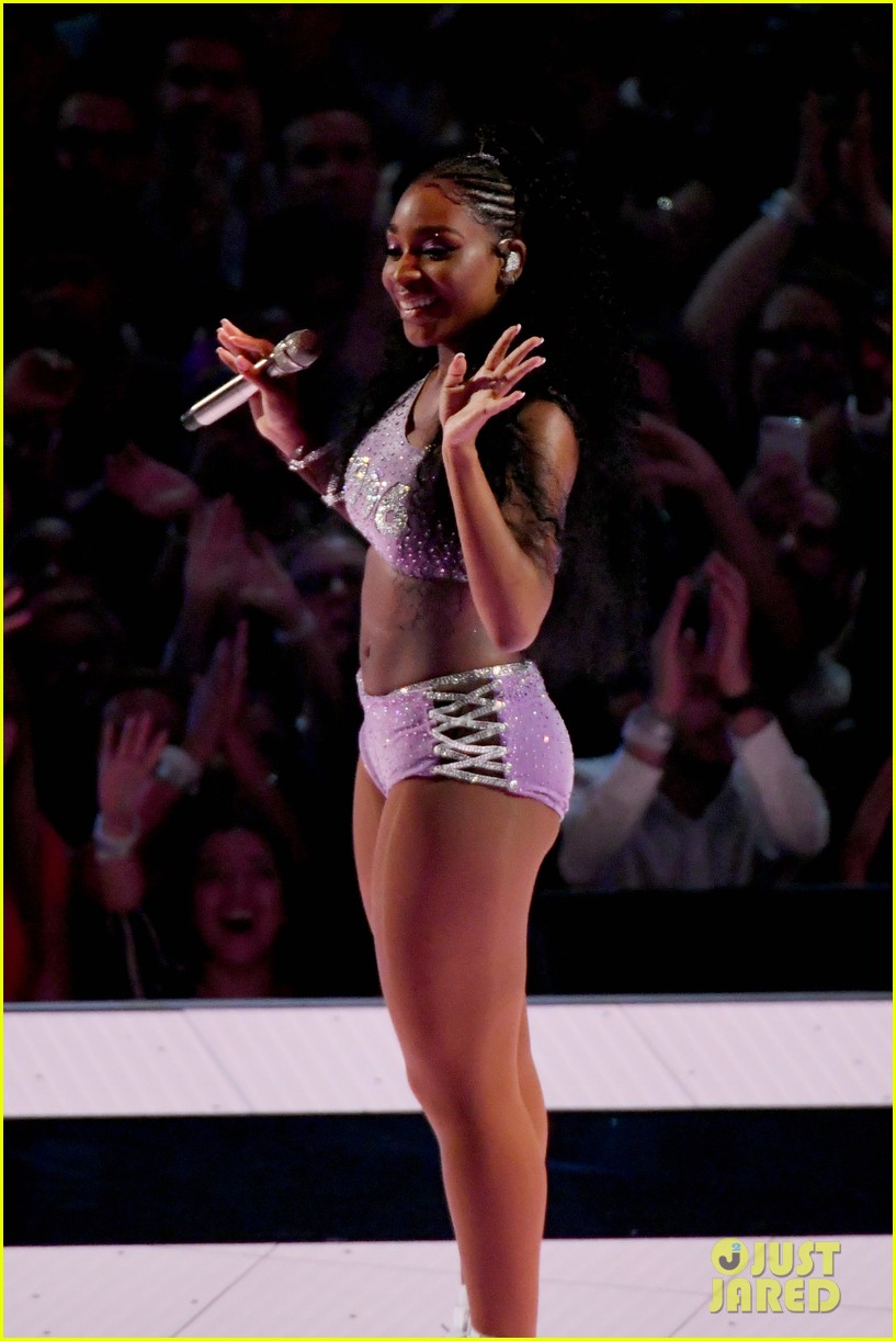 normani wows the crowd dance moves motivation mtv vmas 05