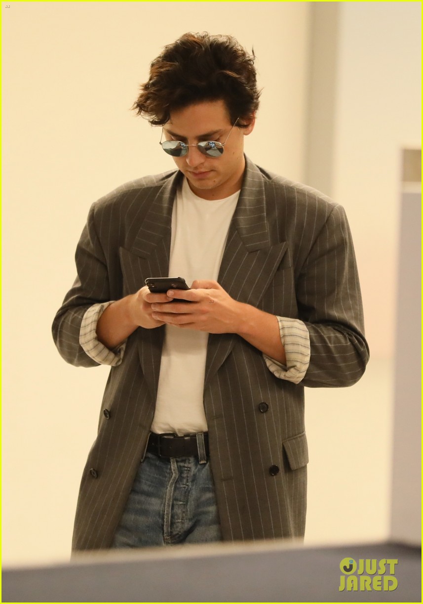 cole sprouse airport on his birthday 03