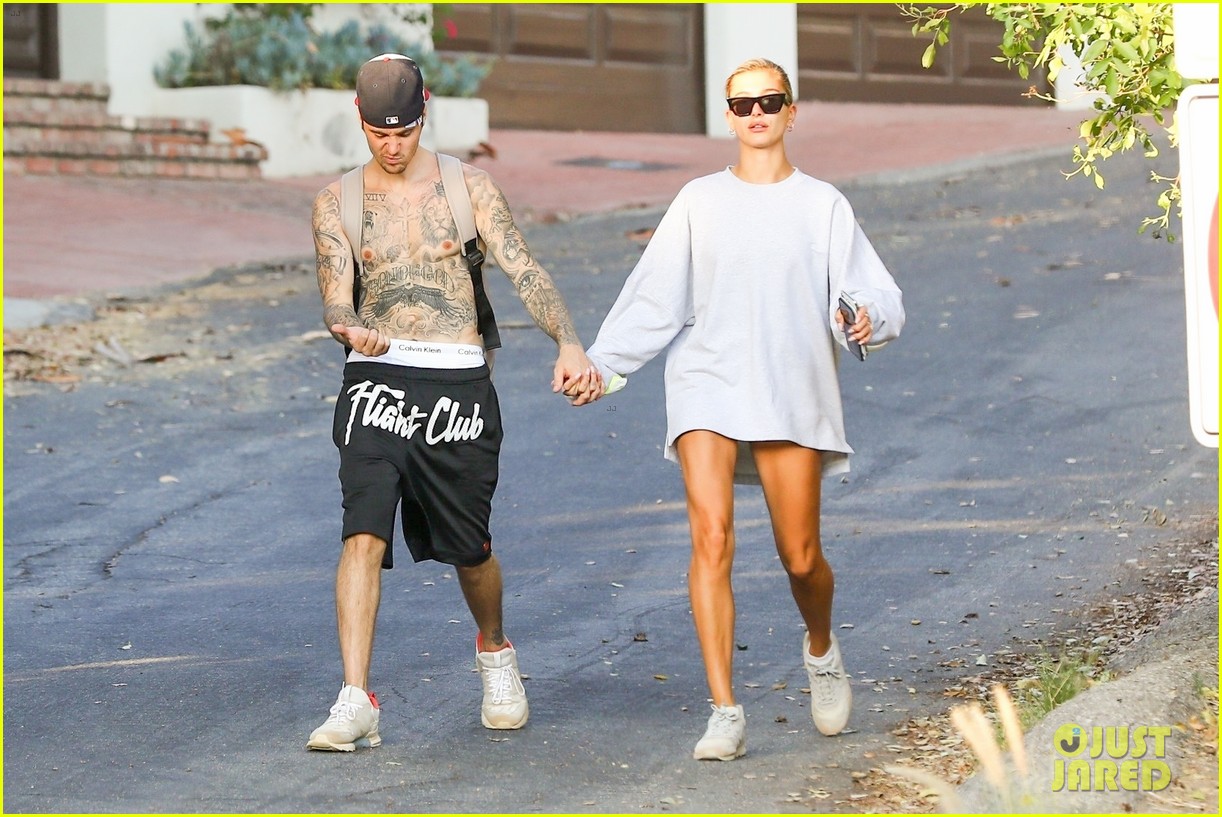 justin bieber shows off tattoos on shirtless hike with hailey 38