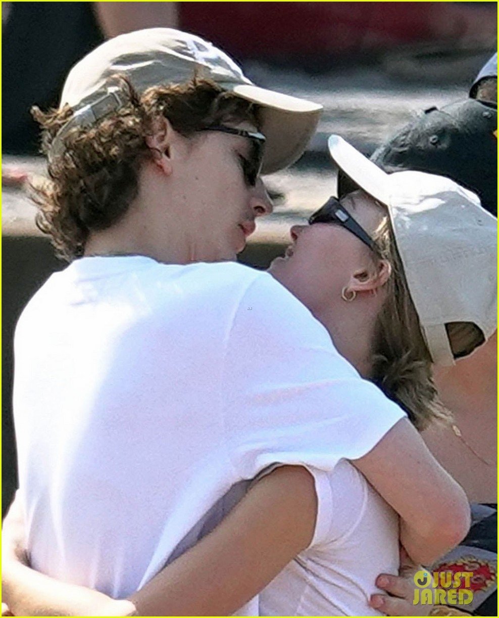 timothee chalamet lily rose depp pda in italy 06