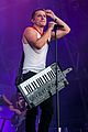 charlie puth brings the keytar back at music midtown concert 10