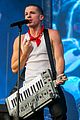 charlie puth brings the keytar back at music midtown concert 11