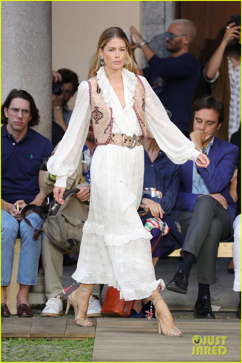 bella hadid dons velvet mini dress at etros milan fashion week show 08
