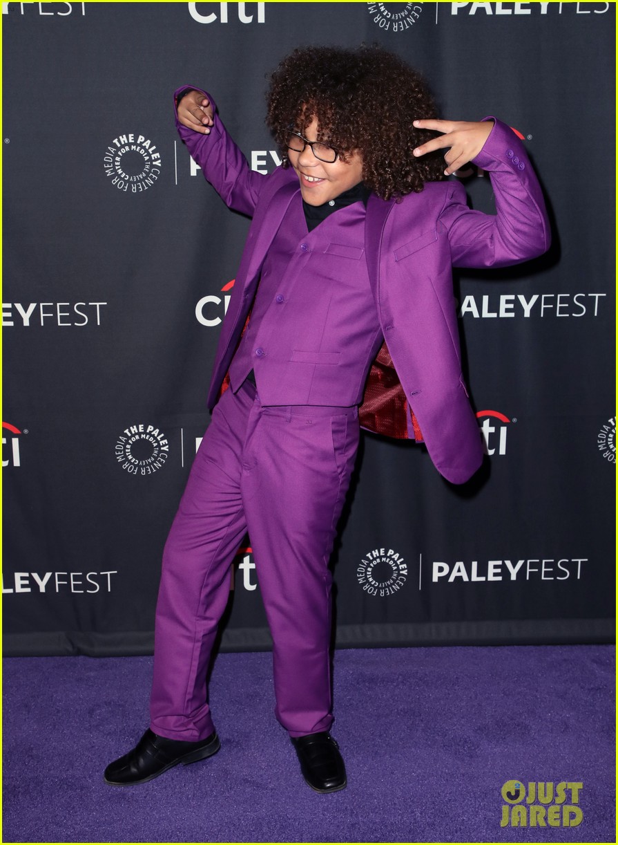 mixed ish cast attends paleyfest panel 02