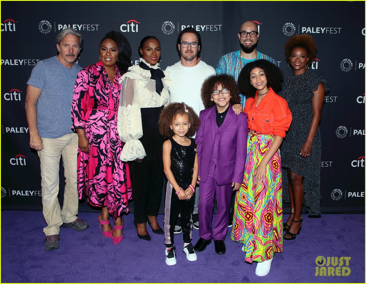 mixed ish cast attends paleyfest panel 03