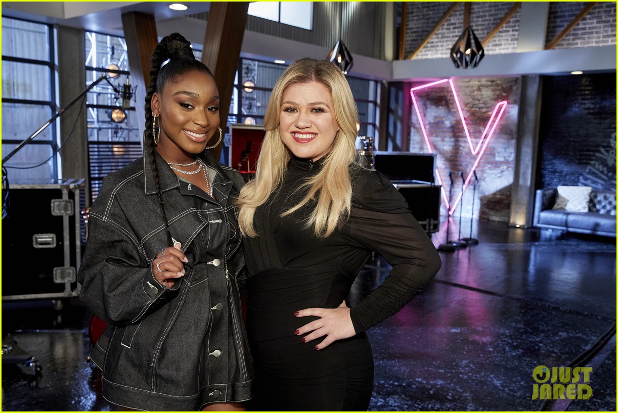 normani joins voice kelly mentor 02