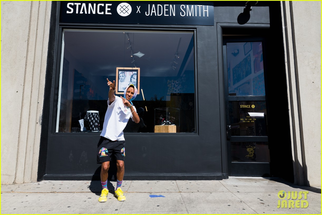 jaden smith opens stance x jaden smith pop up shop in la 03