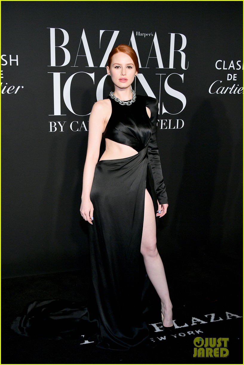 shailene woodley lily collins harpers bazaar icons party 36
