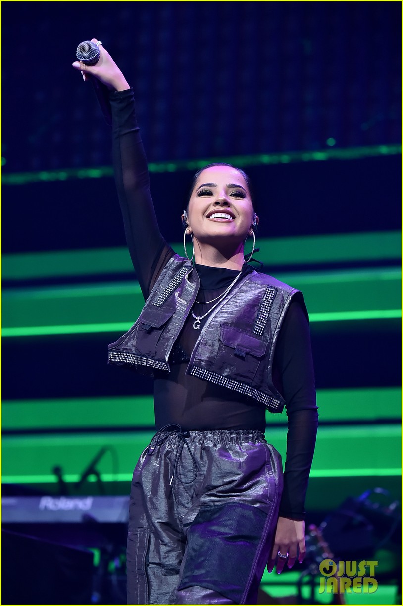 becky g rocks the stage at rock the vote concert 01