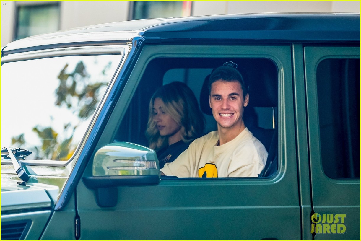 justin hailey bieber are all smiles during lunch run 05