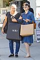 joey king shopping with her mom 03