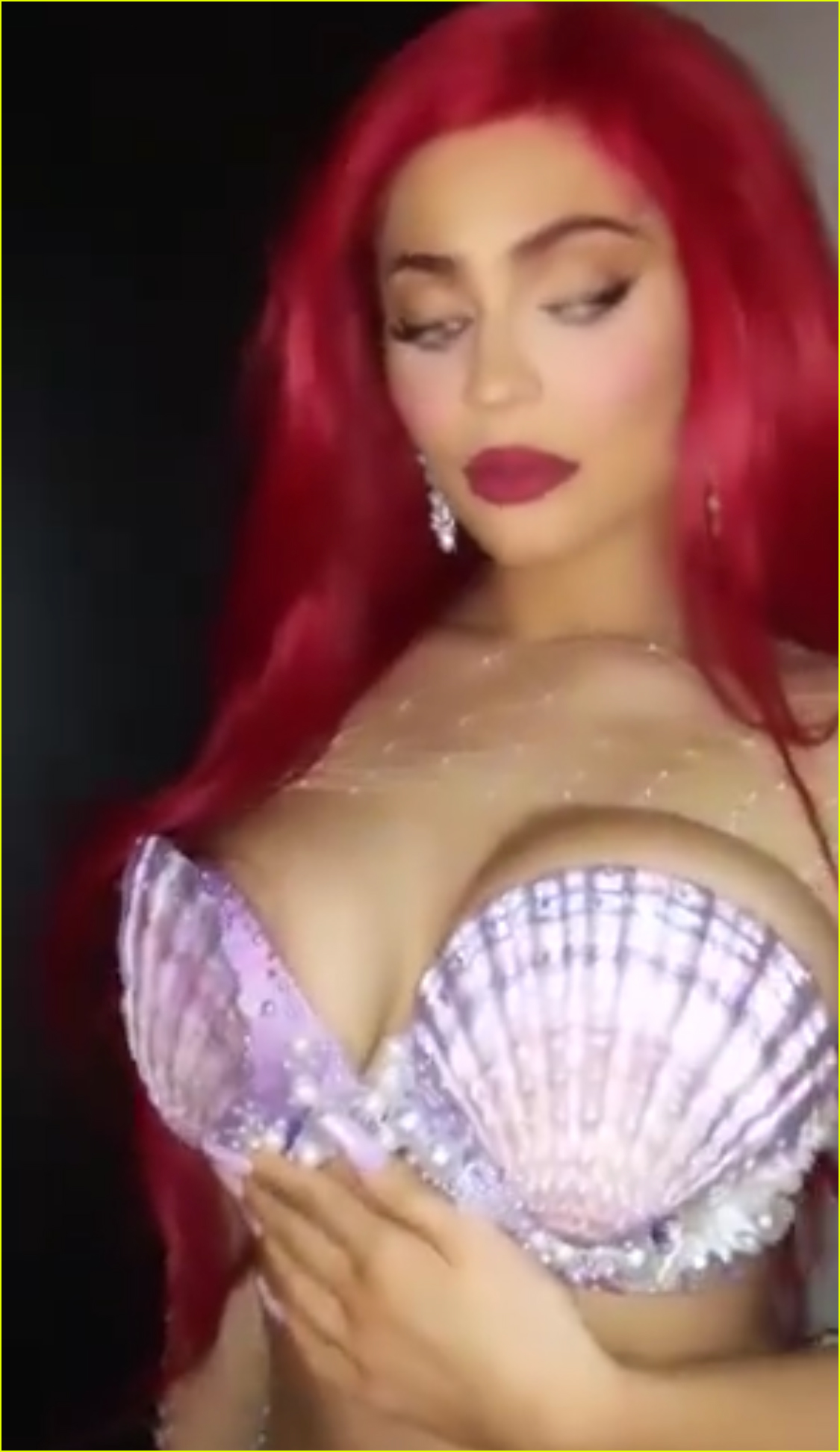 kylie jenner dresses as super sexy ariel from the little mermaid for halloween 04