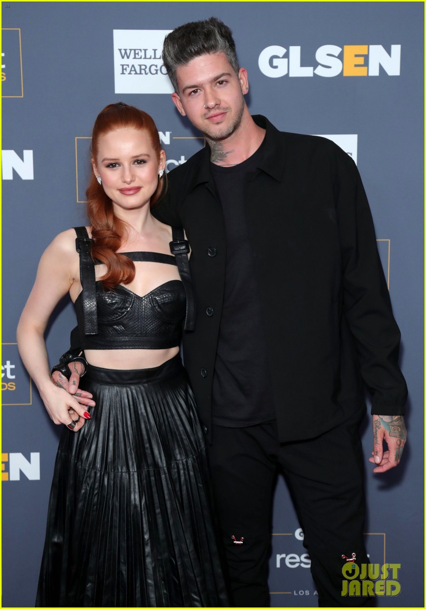 madelaine petsch represents riverdale at glsen respect awards with travis mills 15