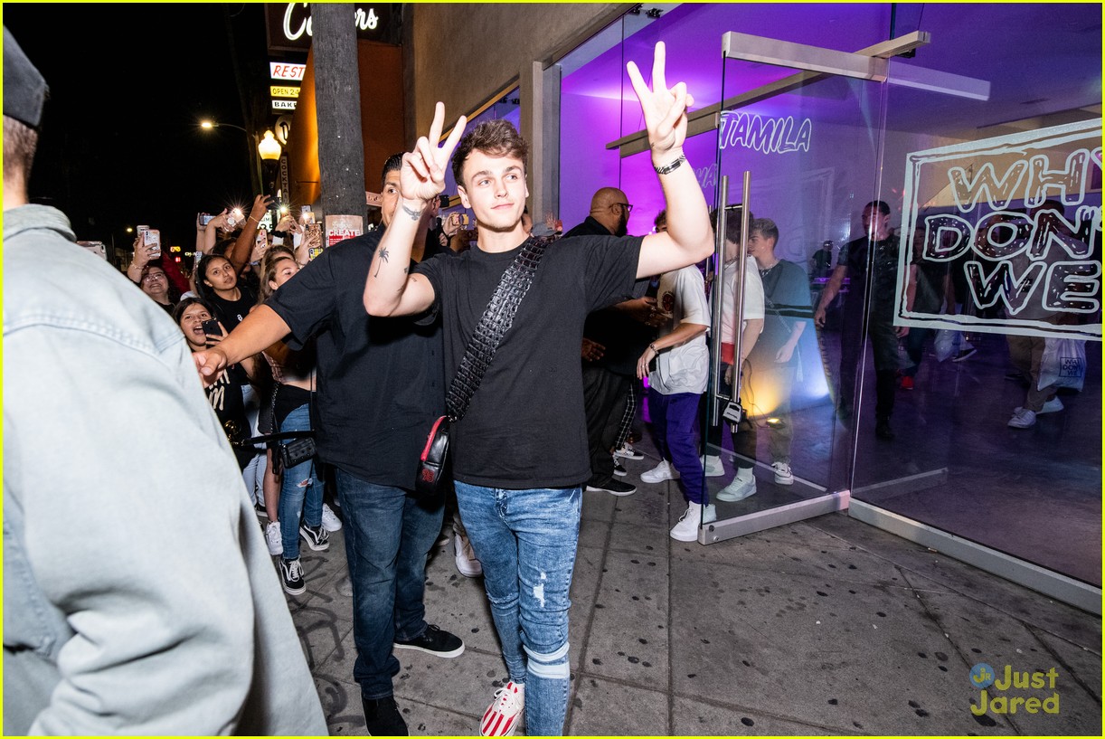 Full Sized Photo Of Why Dont We Massive Crowd La Pop Up 13 | Why Don't ...