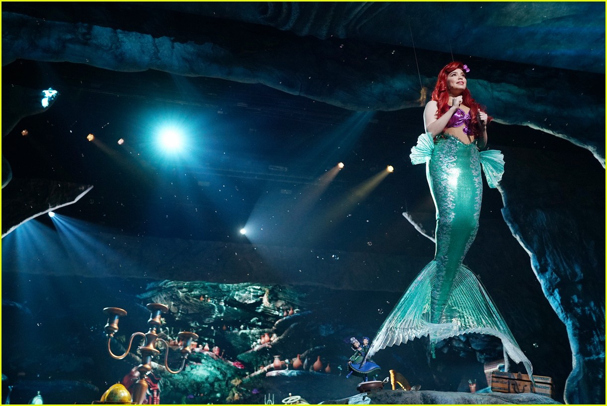 aulii cravalho part of your world little mermaid live 08